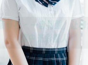 BoLoli菠萝社 – 一套制服，让柳侑绮在图库中光彩照人