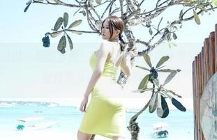 Feilin嗲囡囡 – 最新套图：Celina青妍户外漫步，告别蚊虫叮，迎接意外的“自然照片仇”！