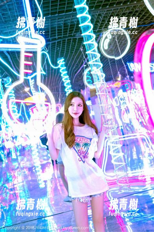 Feilin嗲囡囡 - 咦，夏笑笑Summer的黑色灵感又来了，跟上更新的步伐！