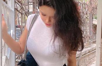 微密圈 – Jessie婕西的教室：全套图包，今天不是上课，是上妆！