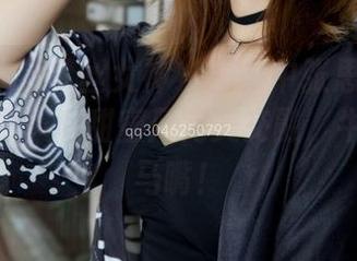 MSLASS梦丝女神 – 图集中张思敏的美腿，禁欲风和甜蜜风完美交融，牛头不对马嘴！