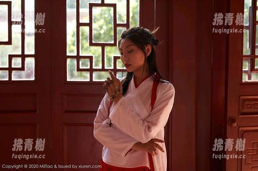 MiiTao蜜桃社-佩琦Pinky MiiTao蜜桃社 - 佩琦Pinky在线,作品暗藏玄机,你需要一颗勇敢的心来开启这些“秘密”!