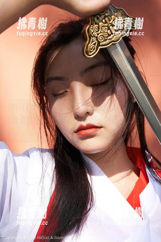 MiiTao蜜桃社 - 来拿蜜蕊Mary女神的免费图集，哦不，对不起，她已经迷倒很多人了！
