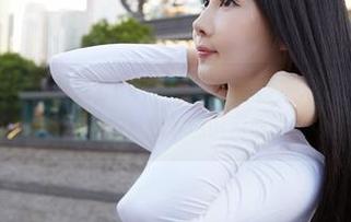 MiiTao蜜桃社 – 陆萱萱Cecilia的美脚图集，再次更新，像刷到恐怖片的下意识反应！