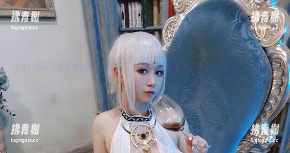 PAKI草莓酱的居家物语，高清原图。视觉的东西说不清楚，宁可不说，留点悬念给自己。