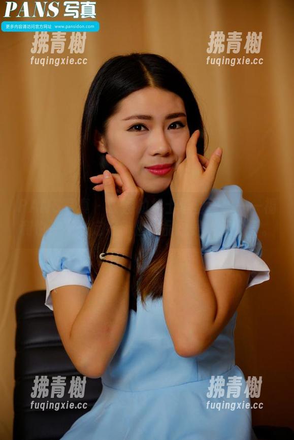 PANS写真-夏涵 PANS写真 - 夏涵的护士造型探秘——福利也许不一定好,但作品总是给足分量。