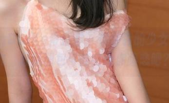 QingDouKe青豆客 – 倪诗茵的少女新力作，最新图包可能会让你暗恋吧？