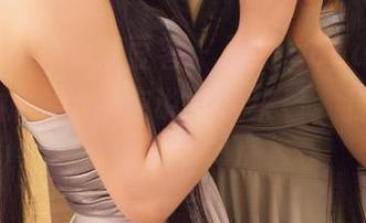 QingDouKe青豆客 – 雨婷goddess的私房丝袜，仿佛在说‘快来看，我的美腿进化论’！