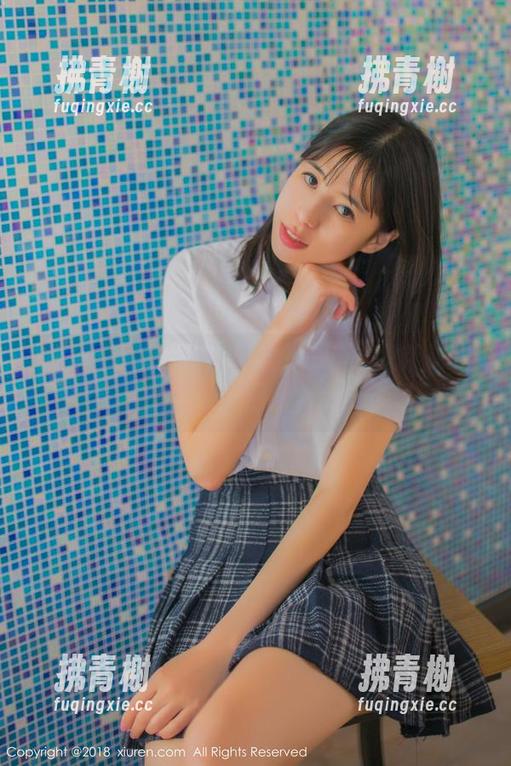 Xiuren秀人网-卓君Jeanes Xiuren秀人网 - 卓君Jeanes又带来少女的典雅更新,画面好像在说话呢