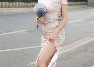 Xiuren秀人网 – 尤Una娜的牛仔裤，坦率地说，写真里每一个细节都值得回味，谁又能抵挡原图的吸引力？