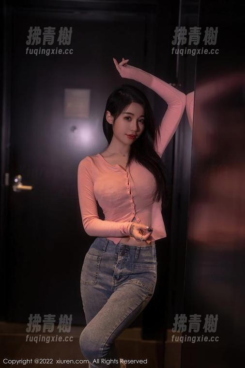 Xiuren秀人网-是小逗逗 Xiuren秀人网 - 美图无罪,是小逗逗的校园写真被赞成“懒艺”