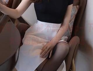 Xiuren秀人网 – 能不能Stop一下？米妮大萌萌的写真运动现场