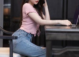 Xiuren秀人网 – 看！韩姗姗体操服里的每一张图，好像在跟我悄悄说着“加油”