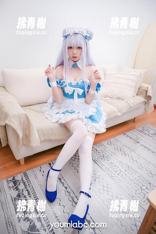 YouMi尤蜜荟 - 当抖娘利世遇上校服：这场最新写真集会给你全新视角！