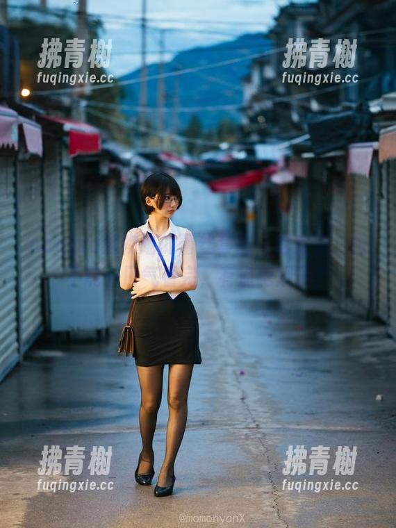 nagisa魔物喵的蕾丝套图，老实说，恨不能一口气看完，有点犯规了？
