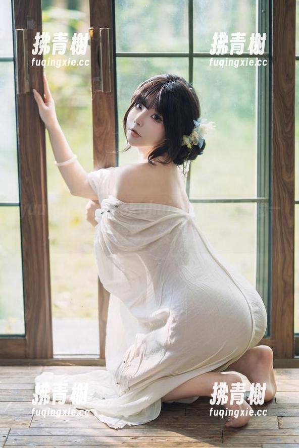 yuuhui玉汇(kokuhui)的短裙大冒险——美图接驾，实力超车！