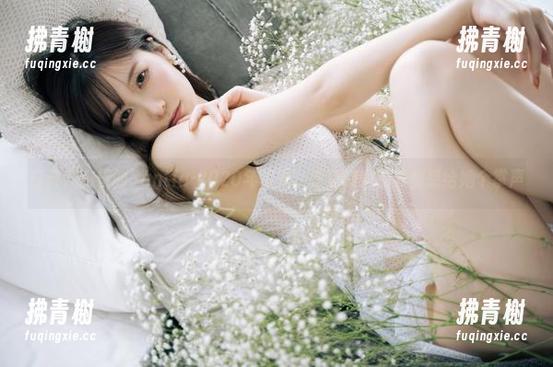 打开けん研的Fantia-2020年写真：这定制做的我都想给她个掌声