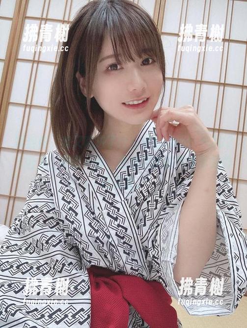就这样，我又陷进了けん研的Fantia-2021合集，美图一堆，我想把这都轰炸在我的记忆里。