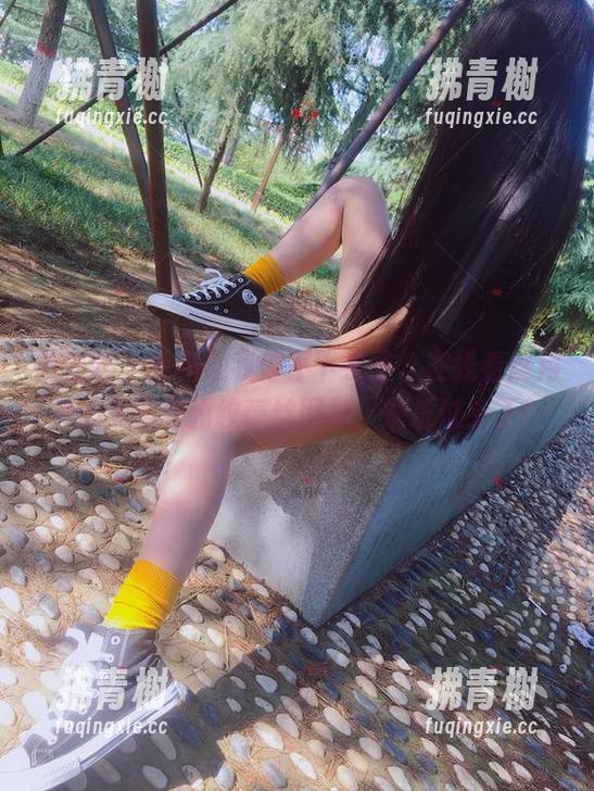 微密圈 - 我怀疑我停不下来了，在线看丝月神的美图和豹纹蕾丝网袜，快乐过头了！