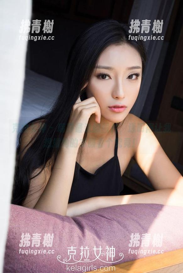 克拉女神-瑞莎 克拉女神 - 瑞莎最近的图片,透明得让我想揪她的衣服看个究竟!