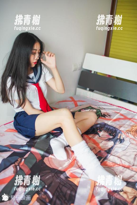 兔玩映画图包来啦，艳紫妖红，这才是色彩的真实写照