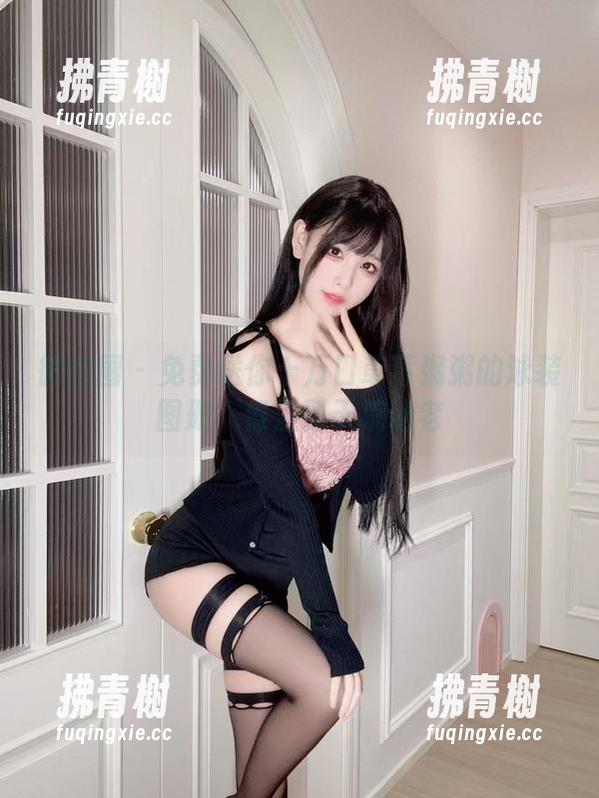 微密圈 - 免费送你十万口草莓粥粥的泳装图册，保温到天荒地老