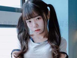 可可小白兔的白丝图包：这是被兔耳朵点亮的选择！