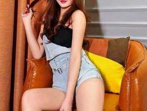 嗲囡囡 – 图库里的方子萱：这皮衣是让人走不动路的理由！快来下载吧