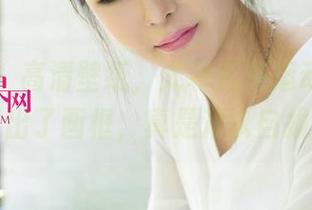 尤果网 – 高清壁纸，尤菲儿在运动中好似走出了画框，真是难以自拔。