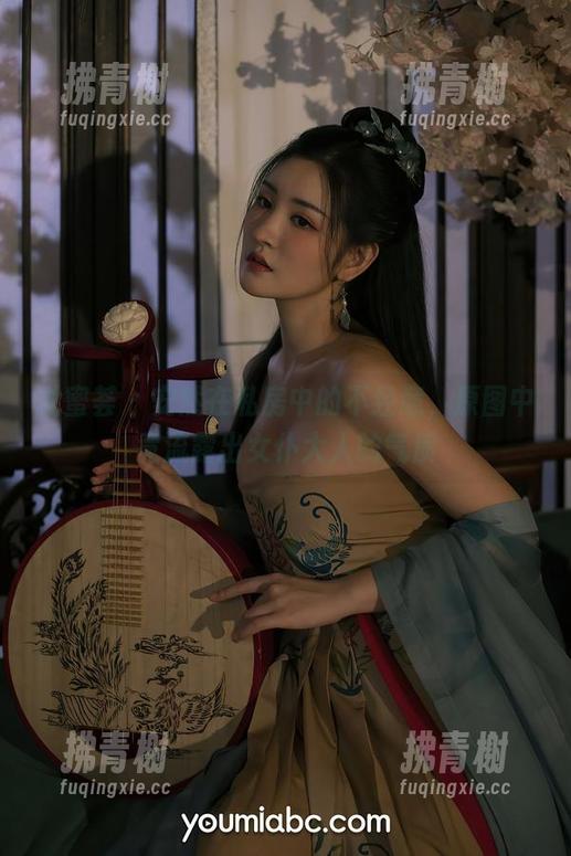 尤蜜荟 - 安然在私房中的不经意，原图中竟流露出女仆大人的气质