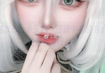嶋葵这次cos小天鹅，图册中有没有心机藏在羽毛之间呢？