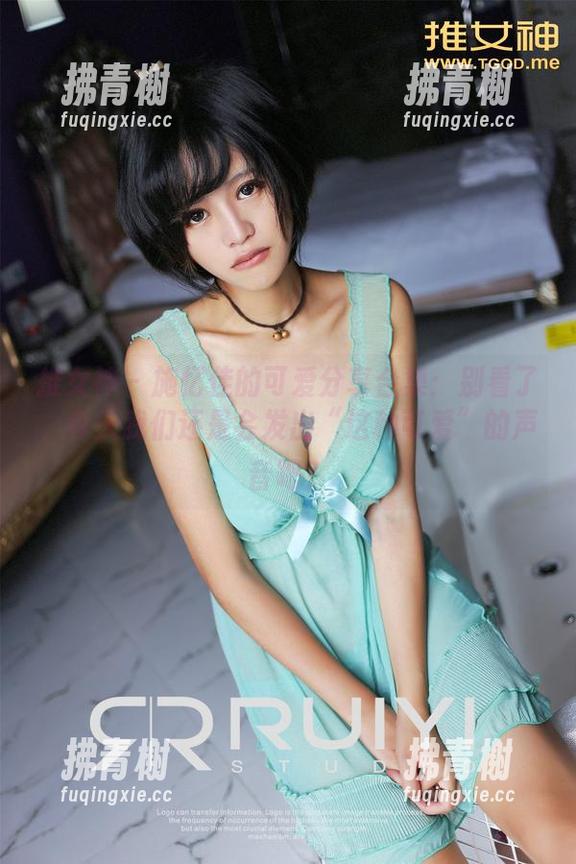 推女神 - 施忆佳的可爱分享合集：别看了，今天我们还是会发出“这种可爱”的声音吧？
