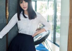 推女郎 – 赵惟依的和服写真合集，配上那优雅的姿态，完全没注意时间都过去多久了。