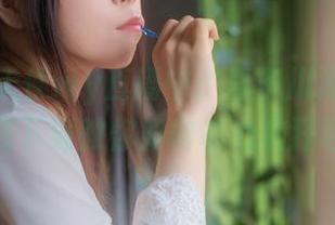 无颜小天使wy直播中：喜多川海梦万圣节图库下载教你如何丧心病狂取景！