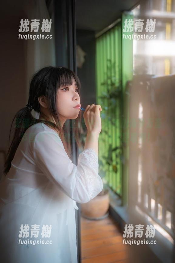 无颜小天使wy直播中：喜多川海梦万圣节图库下载教你如何丧心病狂取景！
