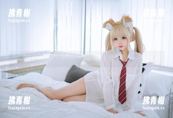 日奈娇 日奈娇,看那少女神态,合集里的某些位置可不简单。