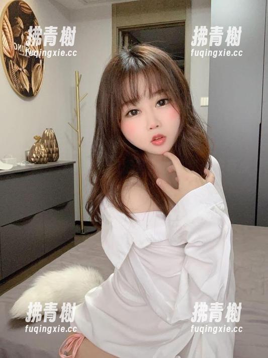 精选！是依酱吖的浴室，水珠和光线有点意思吧？