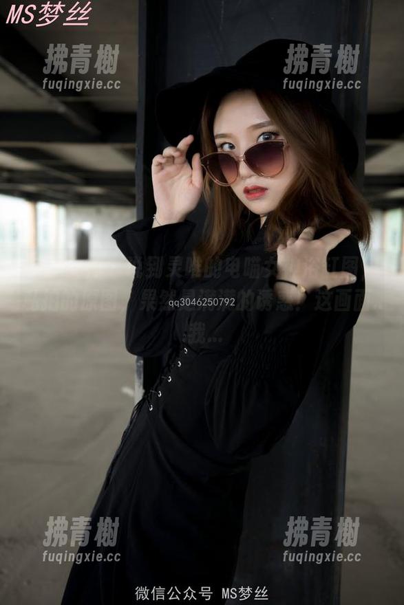 梦丝女神 - 说到灵唯的电喵女神浴缸图，私拍的原图，果然是满满的诱惑！这画面...我...