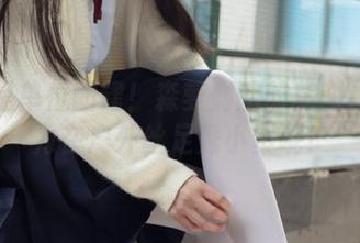 这不是单位团建！森萝财团的美图让你以为在户外丝足秀小聚呢！