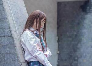 糊里糊涂18岁到24年，也就疯猫ss给的Fantia订阅套图稳定了你心？