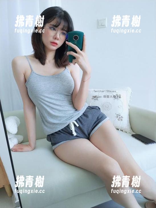 眼酱大魔王w 逗趣私房图集:眼酱大魔王w的今日报告真是让人捧腹!