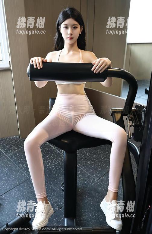 秀人网 - 奈汐酱nice写真：那种姐姐，是我永远的S级幻影？