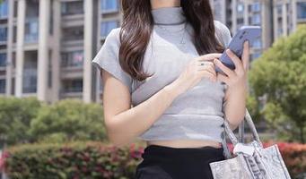 秀人网 – 看！希雅sia的纯白原图，分享一份白色的尴尬！