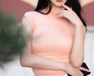 秀人网 – 杨晨晨的黑丝私房情——那么柔，会不会滴到心里呀？