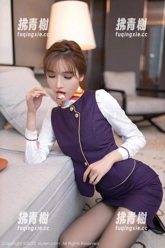 秀人网 - 写真里的万圣节，萝莉悠悠酱，大概是为了让我们“看个痛快”吧？