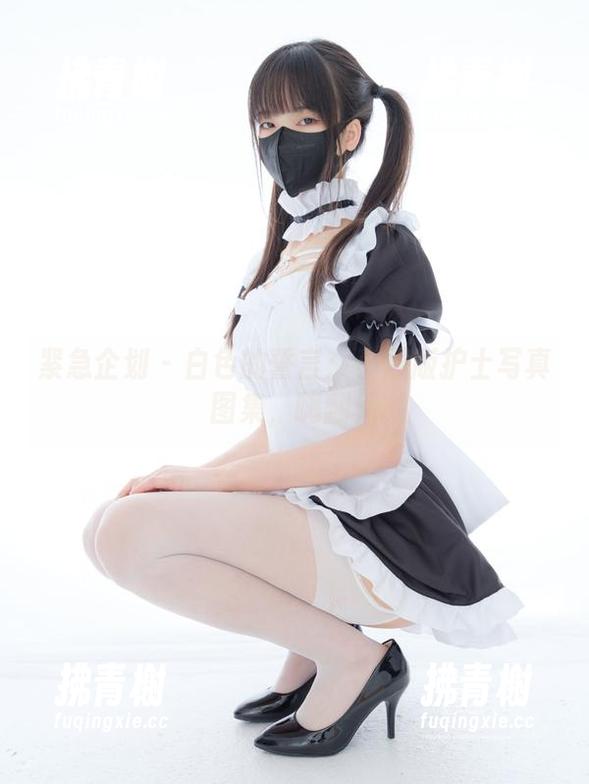 紧急企划 - 白色的誓言：小恩版护士写真图集，嗨翻天