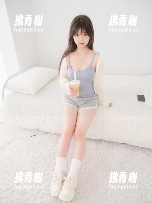 紧急企划-林书辞 紧急企划 - 说好的无圣光,林书辞的白丝图集依然让人着迷。