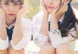 菠萝社 – 夏美酱的最新图包，性感与可爱同时冲击，根本不晓得该先看哪个！