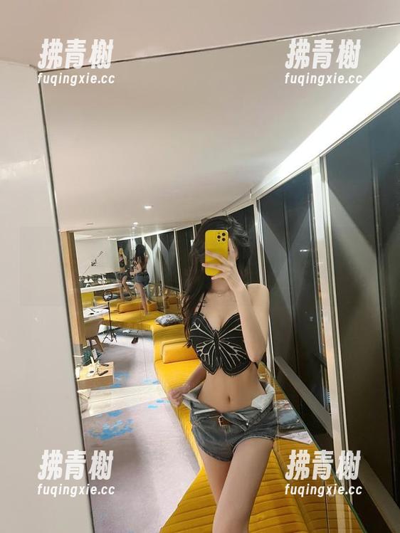微密圈 - 不同角度里的葛征，粉色长裙写真合集，哇，好想留住这些瞥见