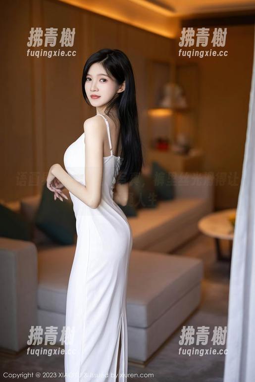 语画界 - 程程程的写真，裤里丝光滑得让人怀疑人生
